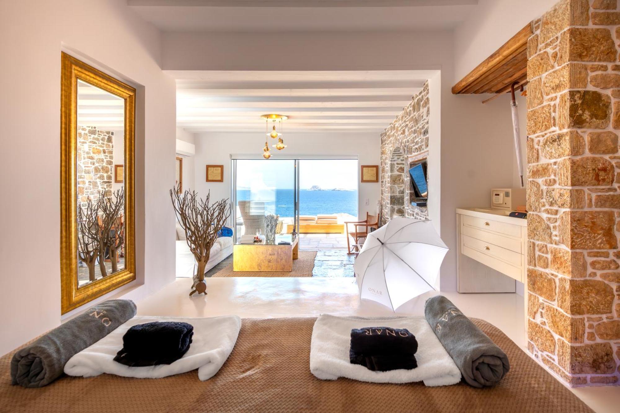 Onar Suites & Villas Karavostasis  Exterior foto