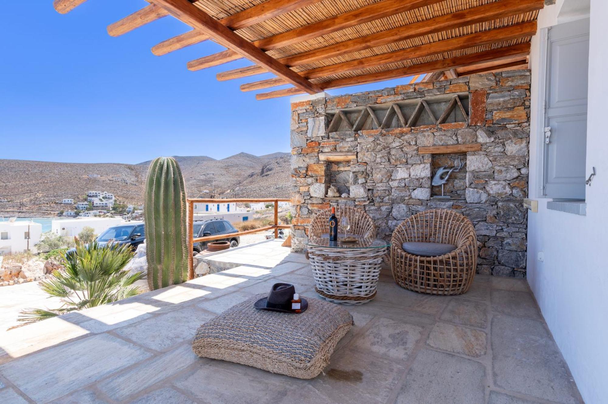 Onar Suites & Villas Karavostasis  Exterior foto
